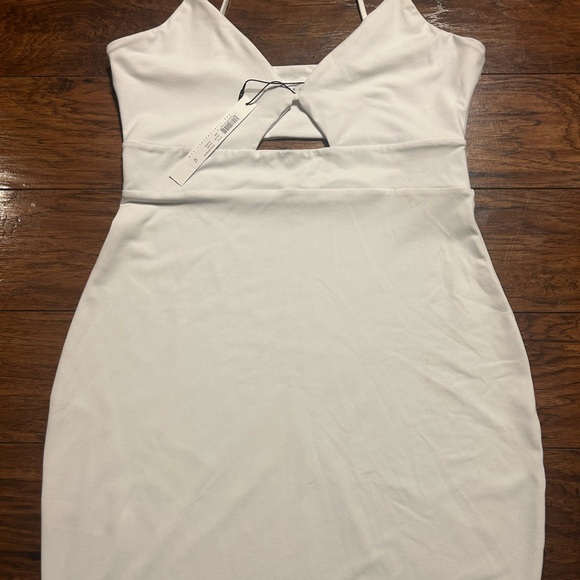 Susana Monaco body on cutout dress size X-Large NWT - Picture 9 of 12